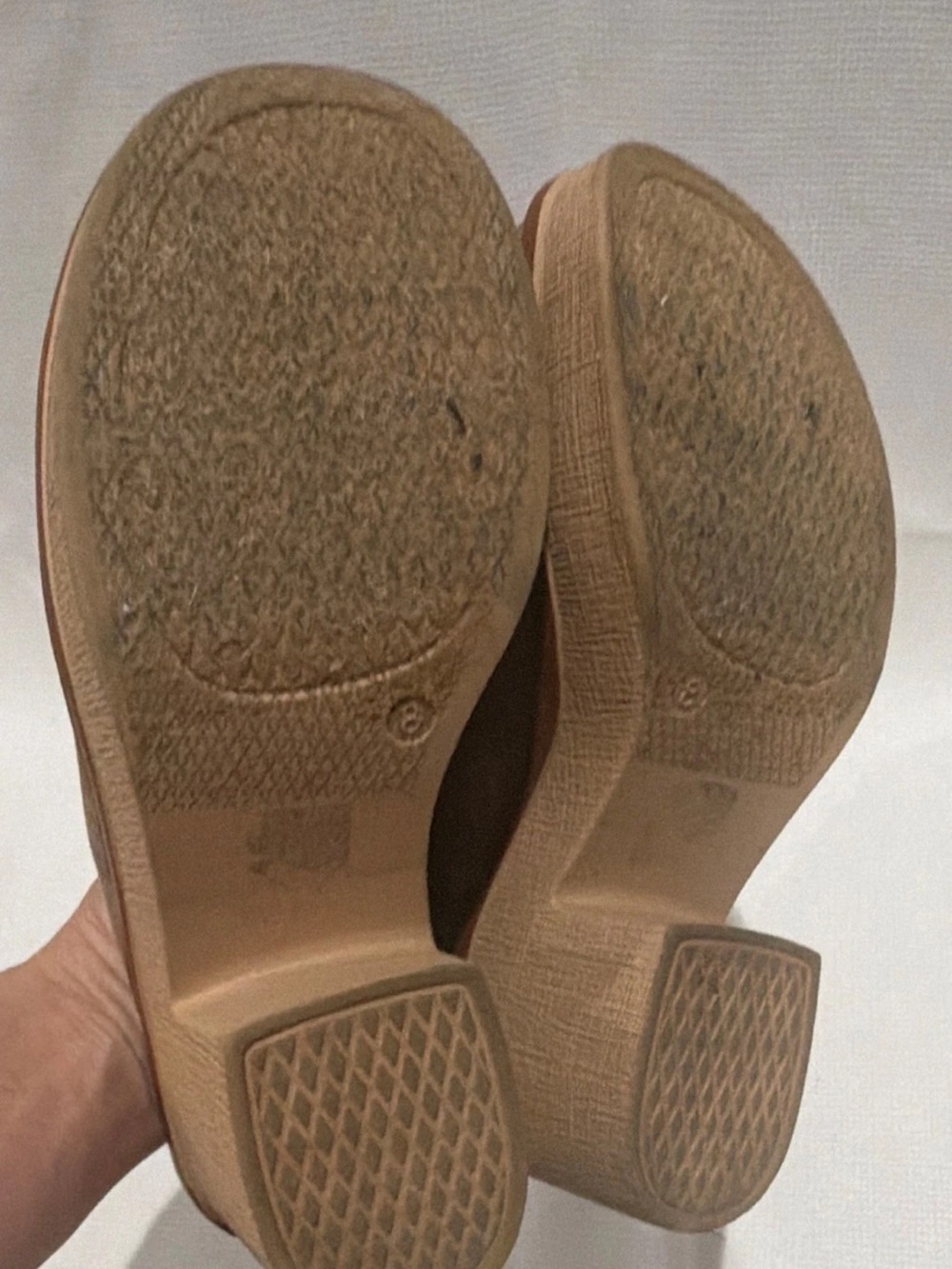 Pierre Dumas Brown Faux Suede 3’ Platform Mules - Women's Slip-On Clogs Size 8 - Picture 6 of 6